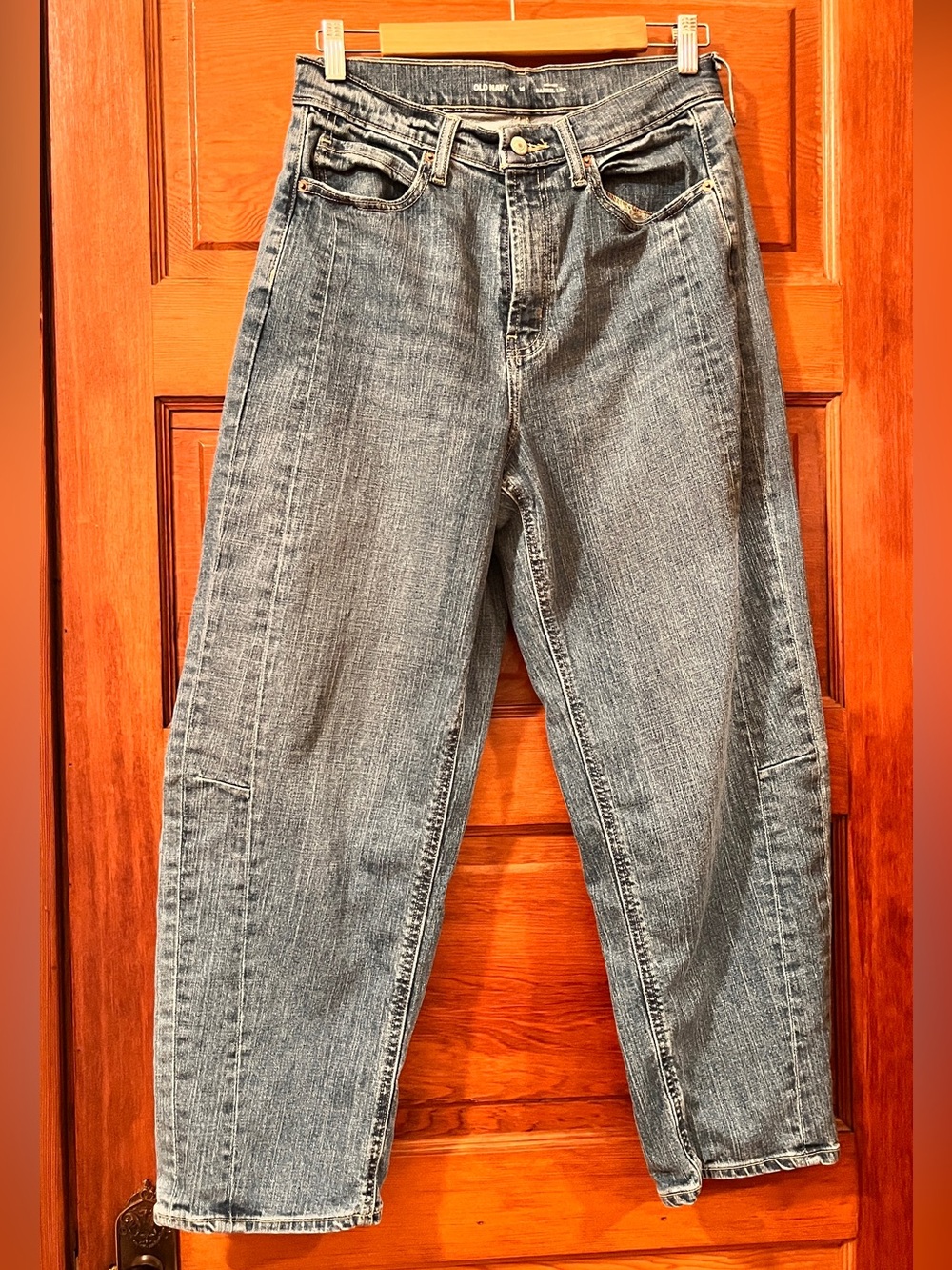 Old Navy High Rise Barrel Leg Ankle Jeans - Size 10
